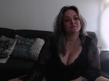 Weronique  live sex cam