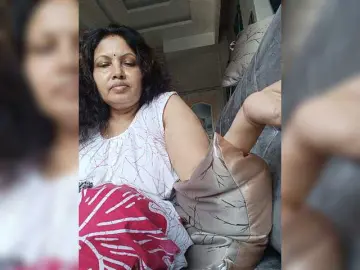 Aishwaryaa  live sex cam