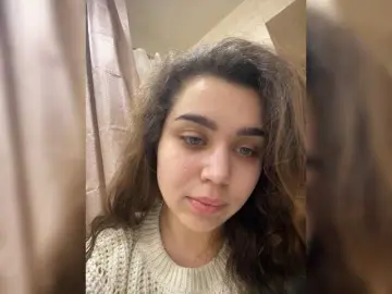 AlishaMiran  live sex cam