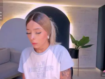 ClaireDawson  live sex cam