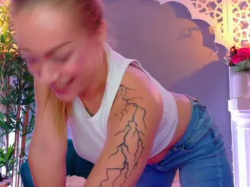 DashaPoshh  live sex cam