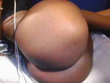 Hornycammy23  live sex cam