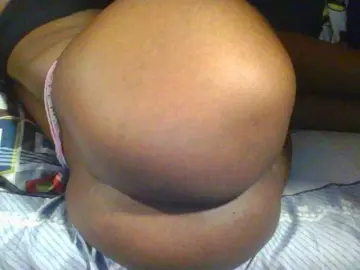 Hornycammy23  live sex cam