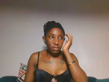 Hornycammy23  live sex cam