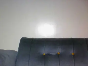 Hornycammy23  live sex cam