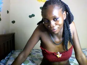 Luna-Noir  live sex cam