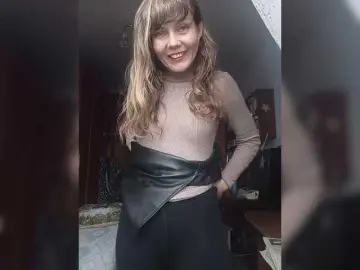 NinonDePeace  live sex cam