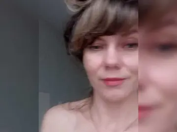 NinonDePeace  live sex cam