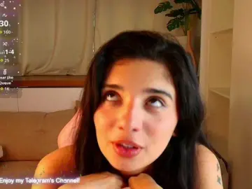 Rose-Desiree  live sex cam