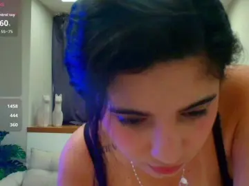 Rose-Desiree  live sex cam