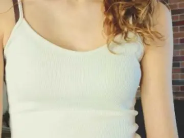 VelvetRisque  live sex cam