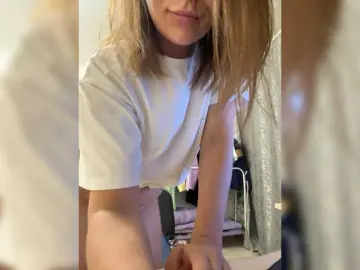 Klava111  live sex cam