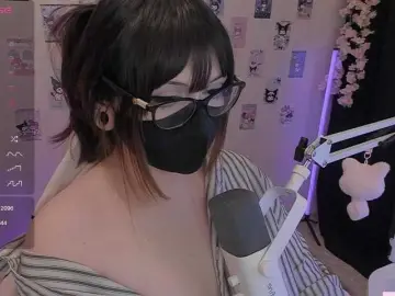 -Nanamin-  live sex cam