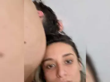 Anais8900  live sex cam