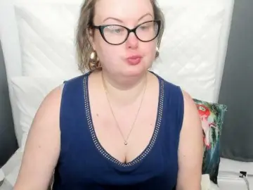 BonnieFlirt  live sex cam