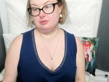 BonnieFlirt  live sex cam