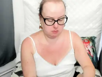 BonnieFlirt  live sex cam