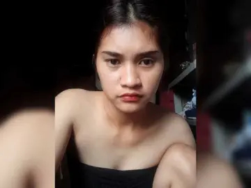 SexyPinay1  live sex cam