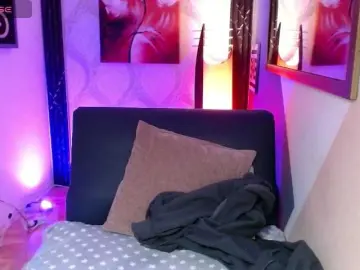 Luuciaa-Moor  live sex cam