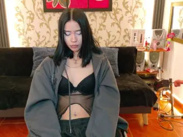 Luuciaa-Moor  live sex cam
