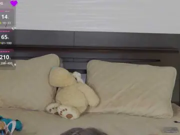 HairyCrotch  live sex cam