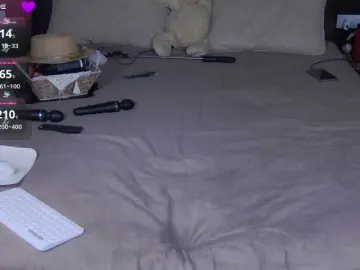 HairyCrotch  live sex cam