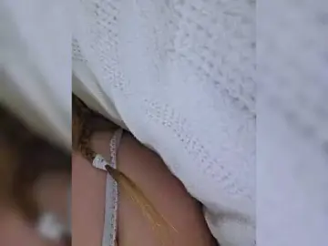 HairyCrotch  live sex cam