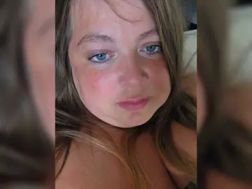 HairyCrotch  live sex cam