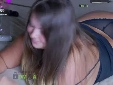 HairyCrotch  live sex cam