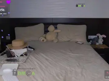 HairyCrotch  live sex cam
