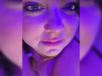 HairyCrotch  live sex cam