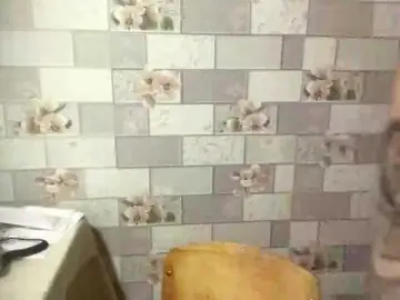ZonaLampron  live sex cam