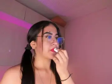 BellaBroocks  live sex cam