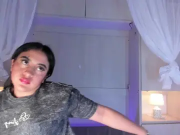 BellaBroocks  live sex cam