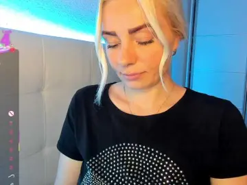 Dashulakiss1  live sex cam