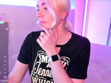 Dashulakiss1  live sex cam