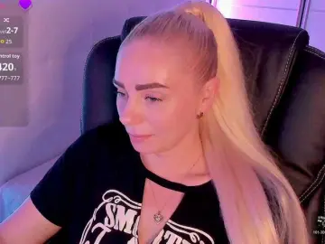 Dashulakiss1  live sex cam
