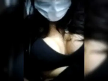 IndiaSuh  live sex cam