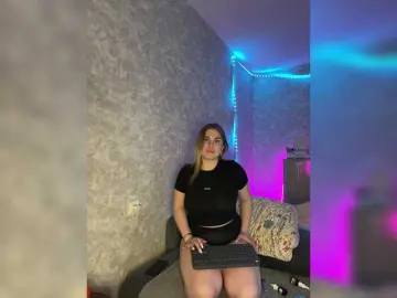 Evvaa2  live sex cam