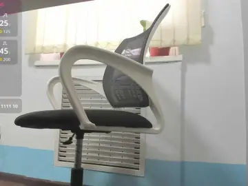 Lyalya7771  live sex cam