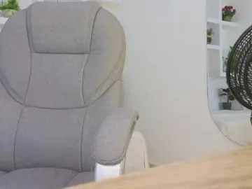 MaiaaR  live sex cam