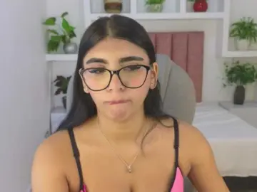 MaiaaR  live sex cam