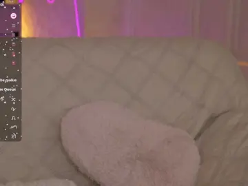 MissJuliaa  live sex cam