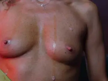 NaomiAmora  live sex cam