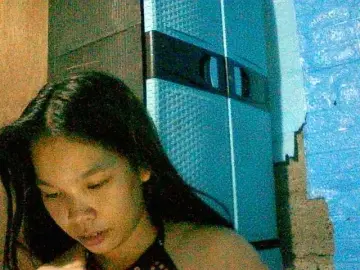 Bigbooty24  live sex cam