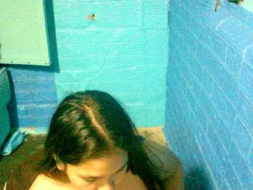 Bigbooty24  live sex cam