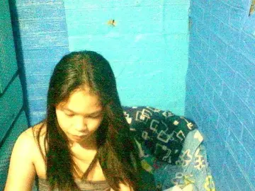 Bigbooty24  live sex cam