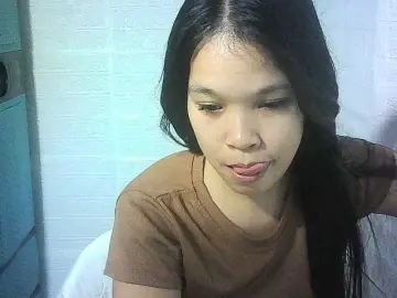 Bigbooty24  live sex cam