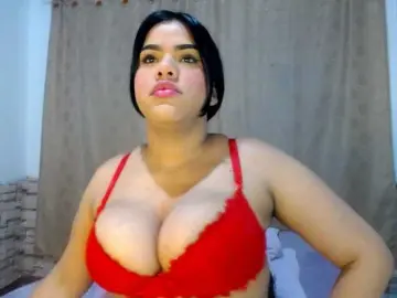 Bicky24  live sex cam