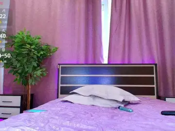 Juliannae  live sex cam